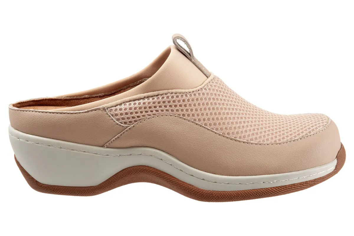 Softwalk Aberdeen-Women Standard | Wide