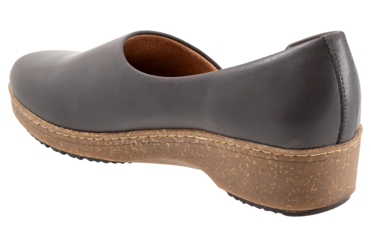 Softwalk Addie-Women Extra Wide | Wide