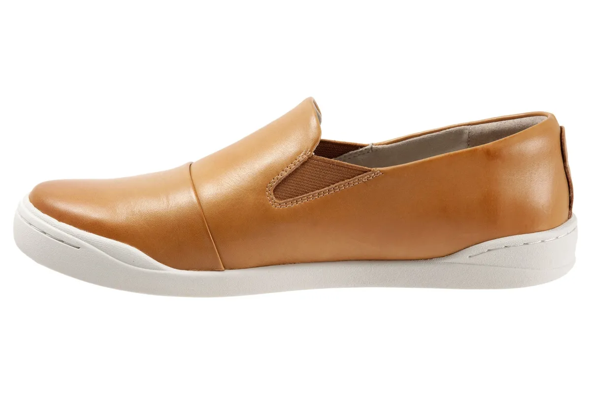 Softwalk Alexandria-Women Standard | Wide