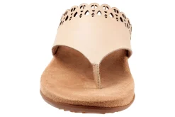Softwalk Bethany-Women Wide | Sandals