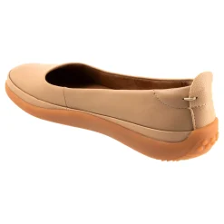 Softwalk Disa-Women Wide | Standard