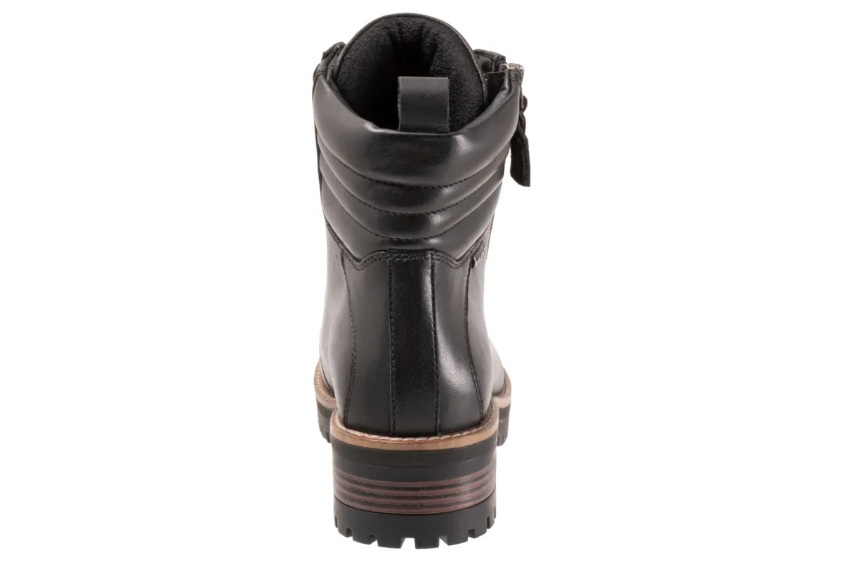 Softwalk Everett-Women Standard | Wide