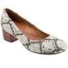 Softwalk Lynn-Women Wide | Standard