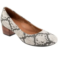 Softwalk Lynn-Women Wide | Standard