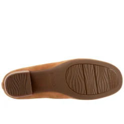 Softwalk Lynn-Women Wide | Standard