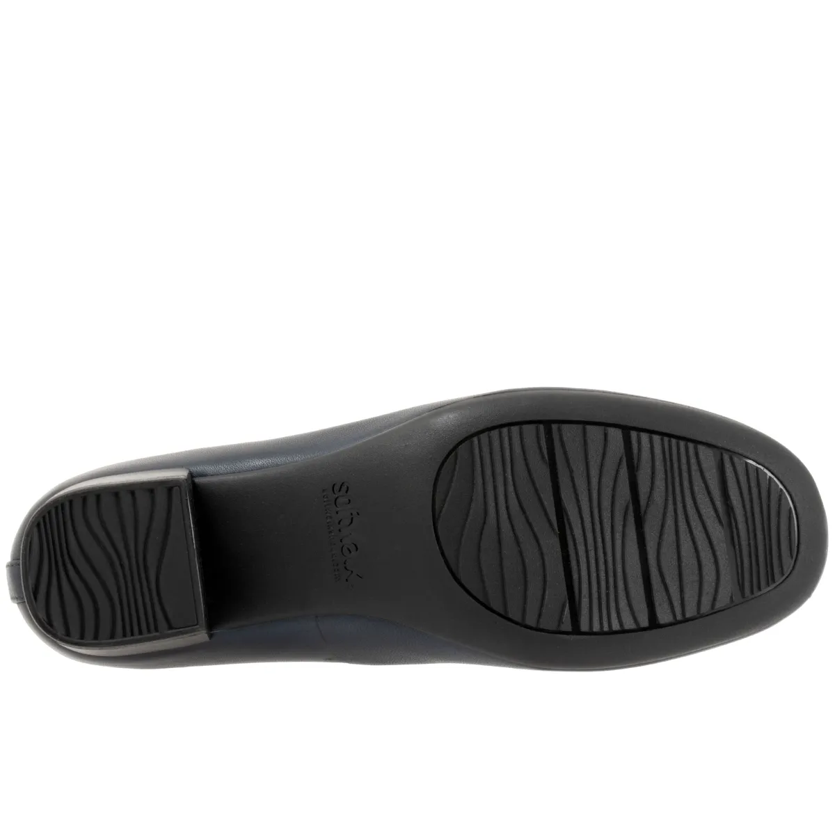 Softwalk Lynn-Women Wide | Standard