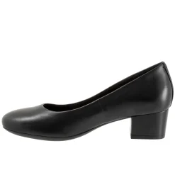 Softwalk Lynn-Women Wide | Standard