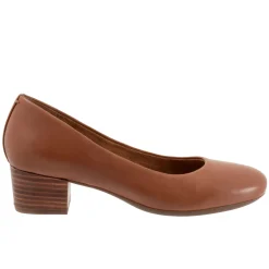 Softwalk Lynn-Women Wide | Standard