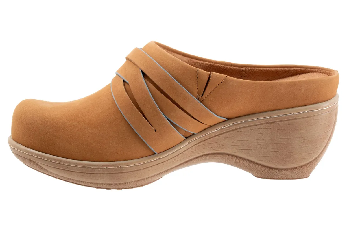 Softwalk Mackay-Women Standard | Extra Wide