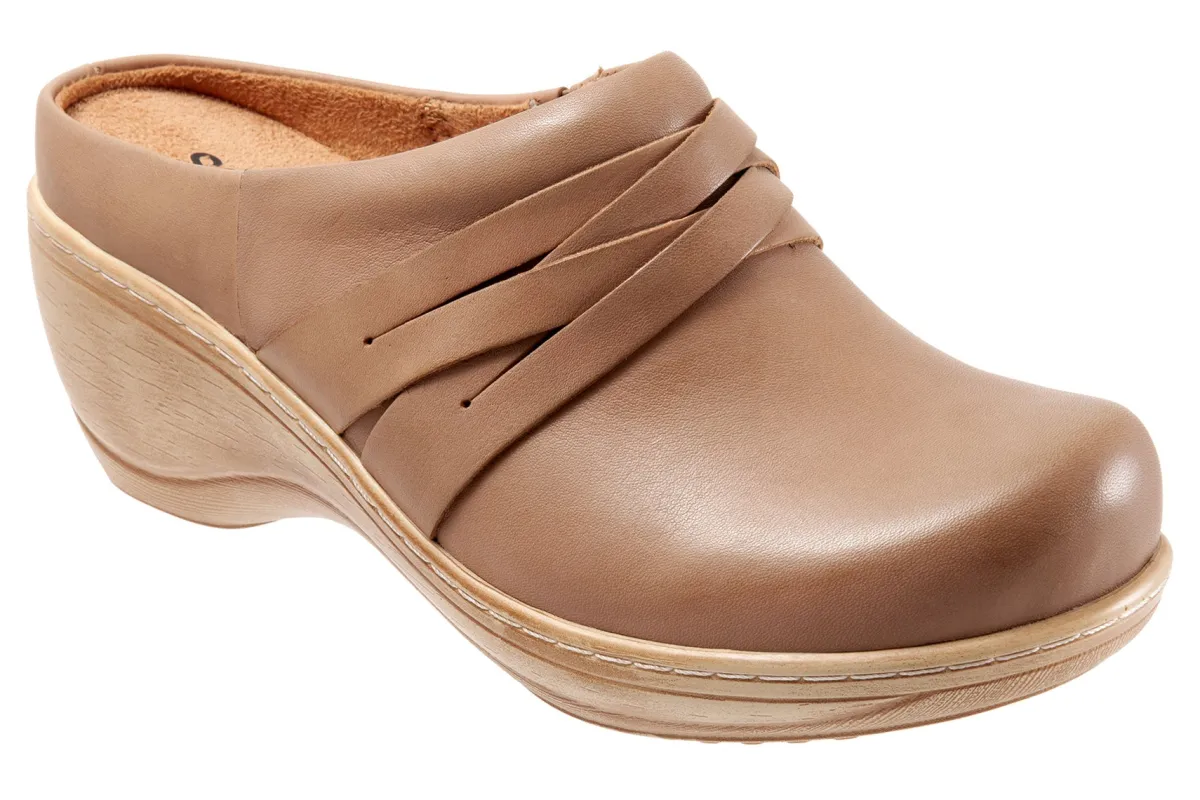 Softwalk Mackay-Women Narrow | Clogs