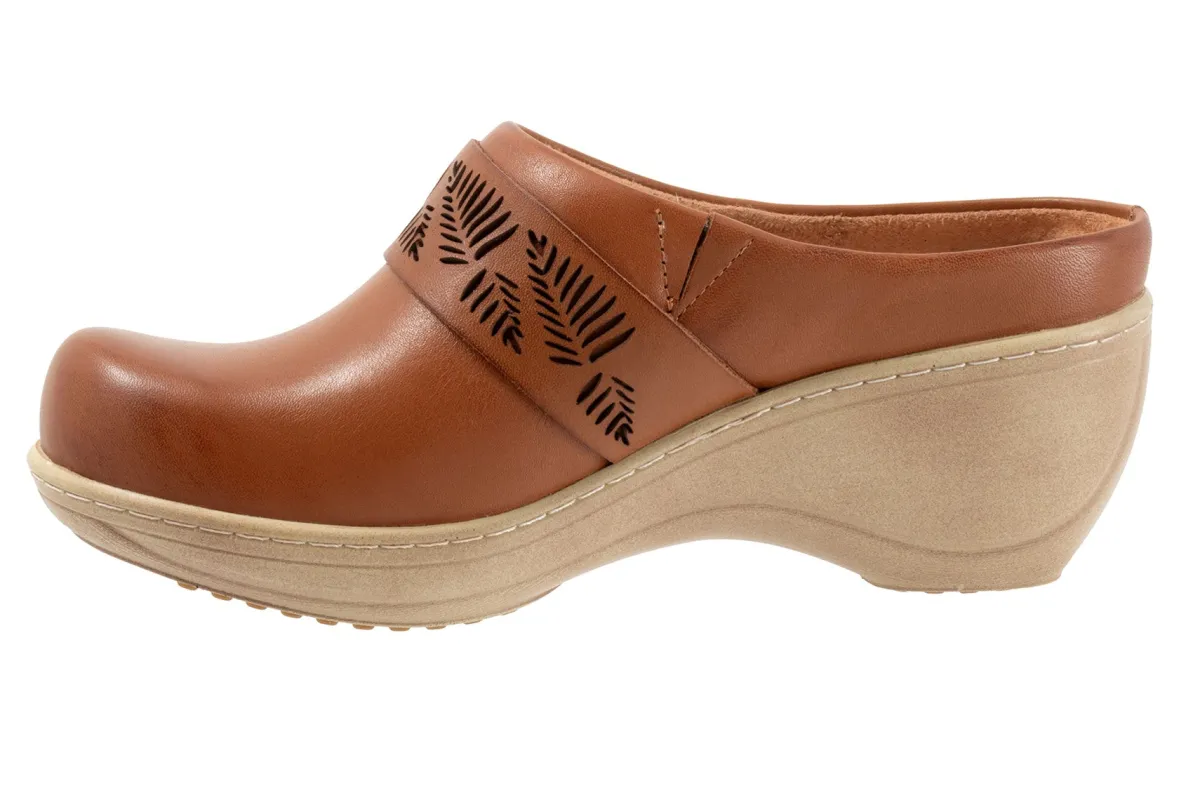 Softwalk Melita-Women Standard | Clogs