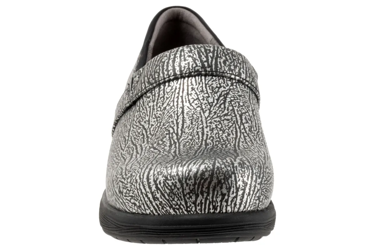 Softwalk Meredith Sport-Women Wide | Standard
