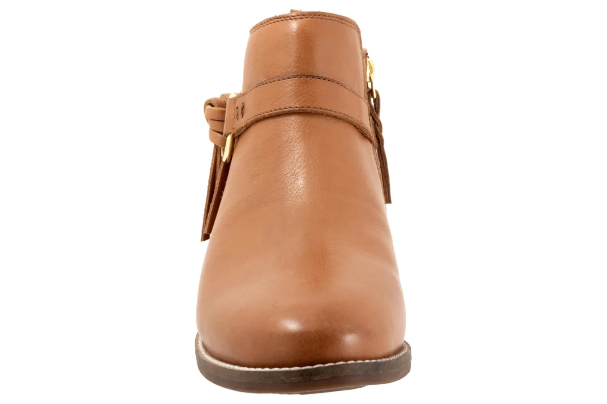 Softwalk Reade-Women Standard | Wide