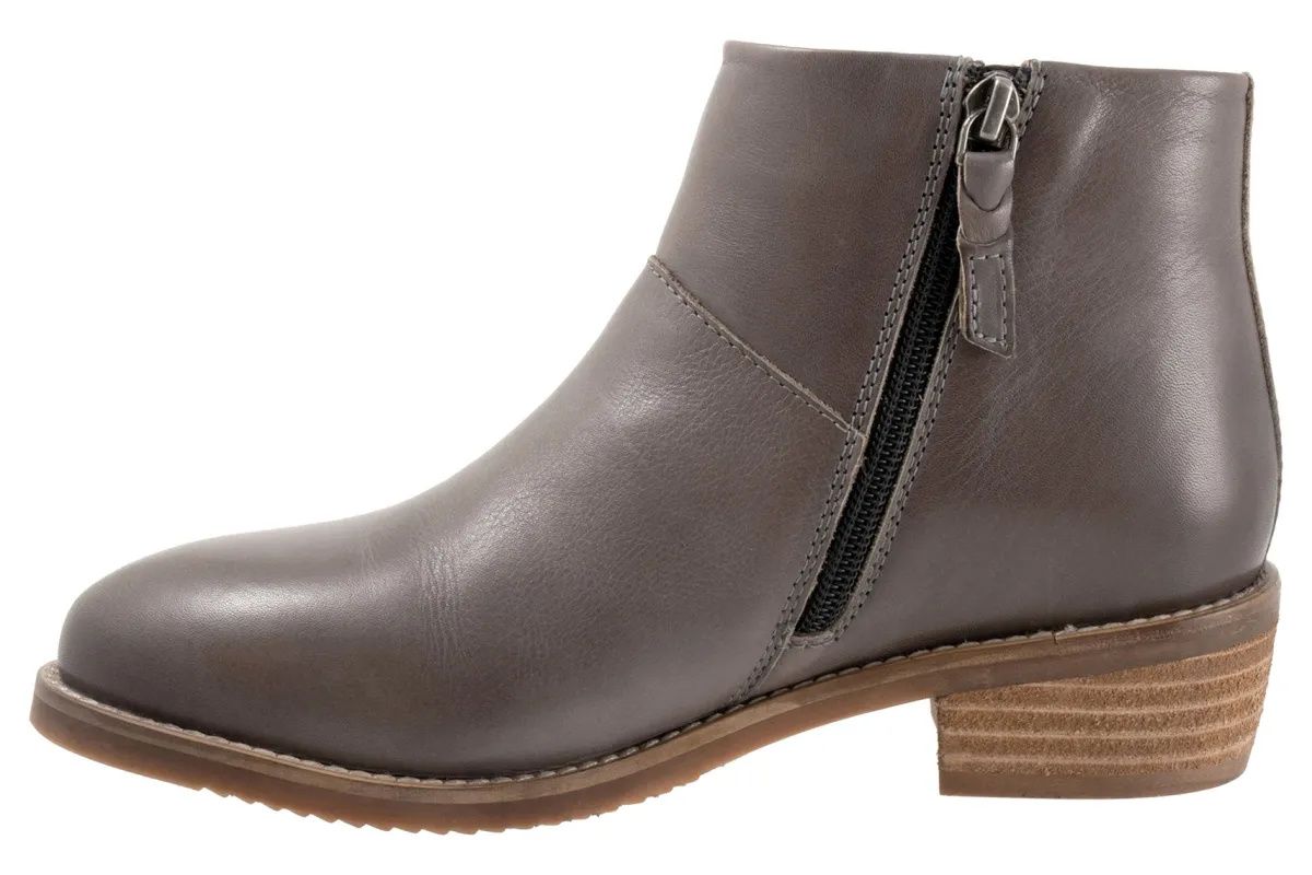 Softwalk Roselle-Women Extra Wide | Wide