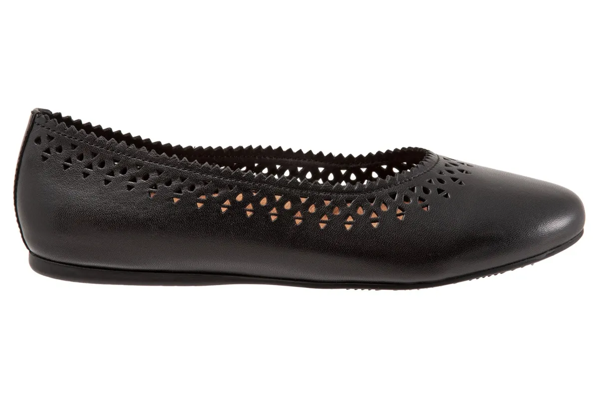 Softwalk Selma-Women Standard | Wide