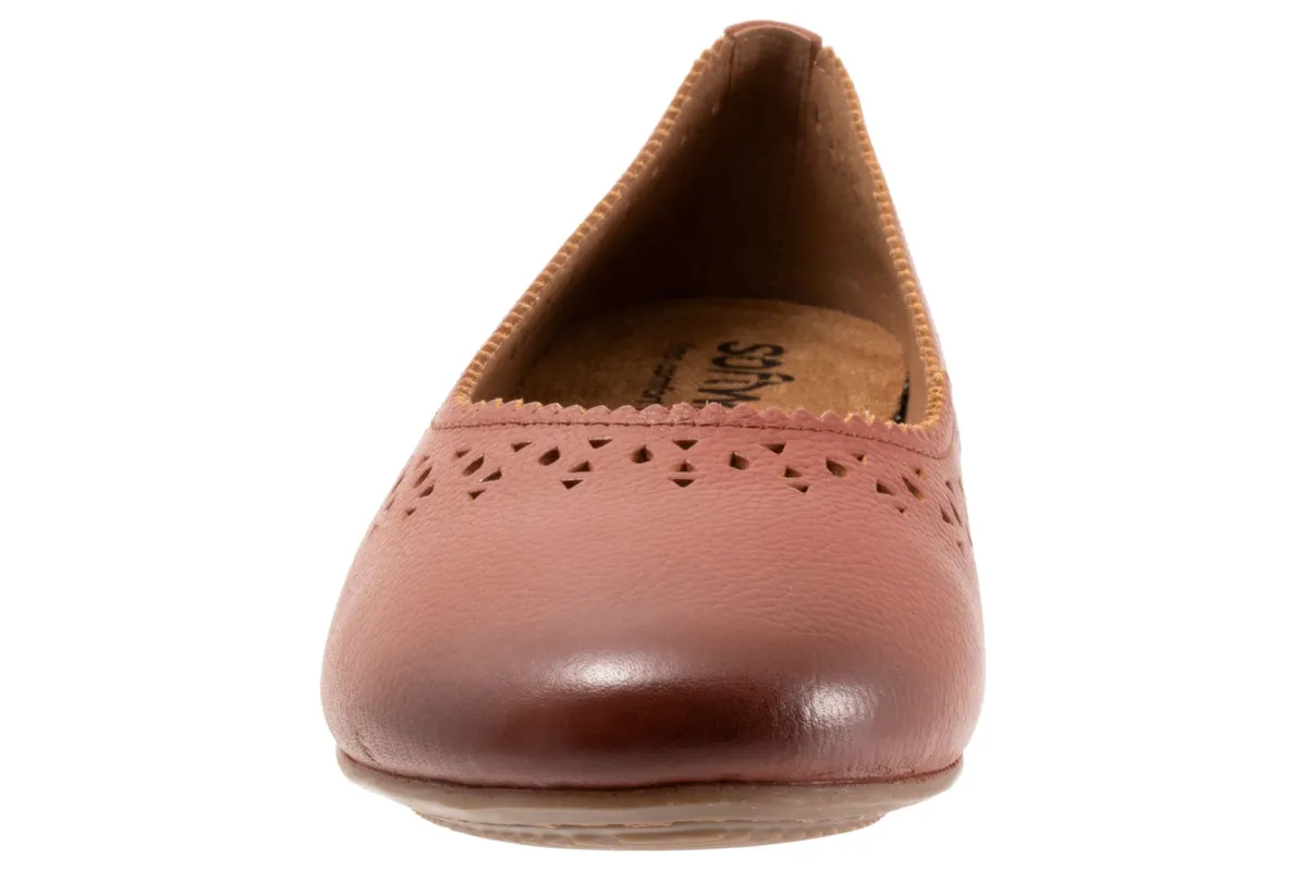 Softwalk Selma-Women Standard | Wide
