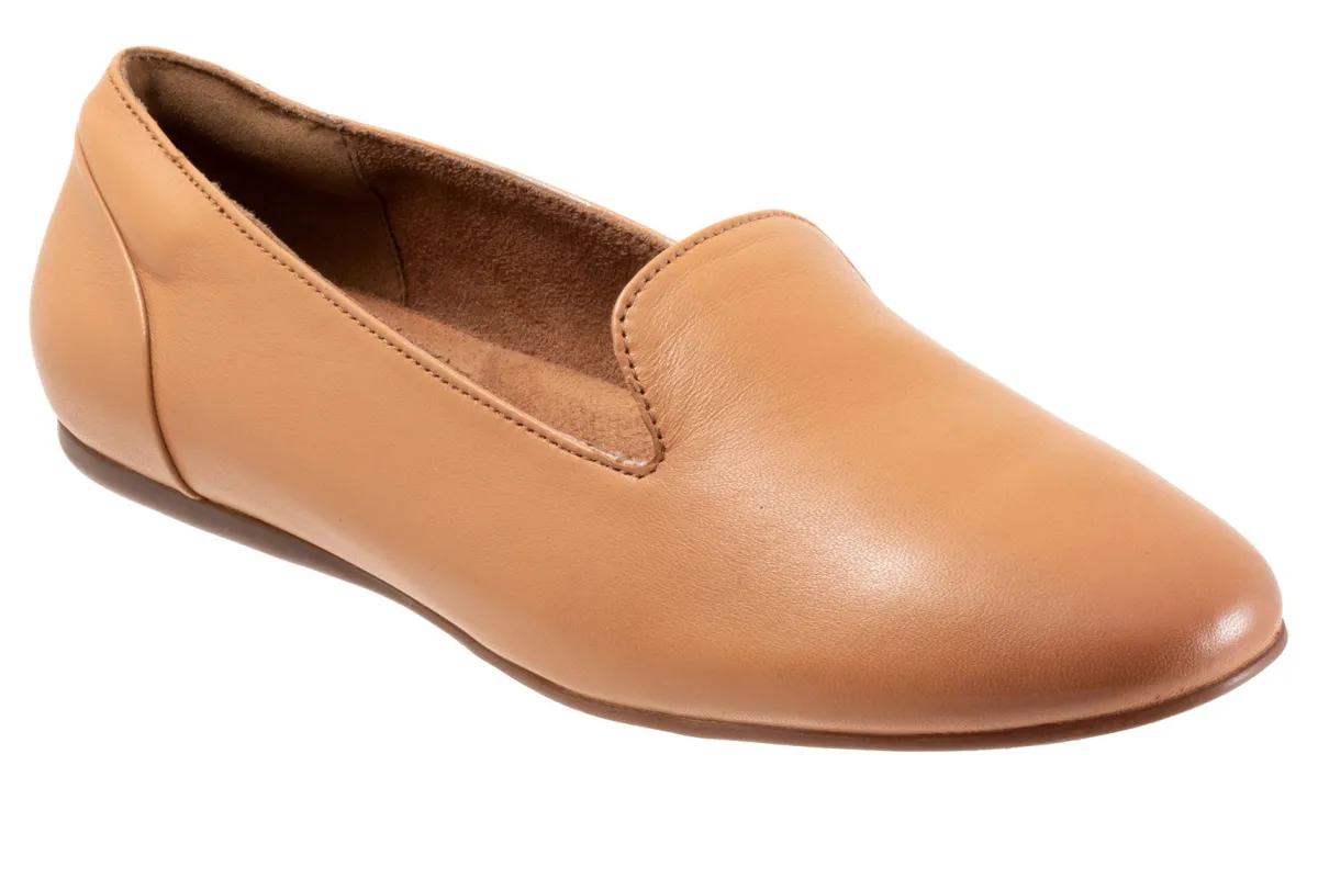 Softwalk Shelby-Women Standard | Extra Wide