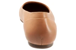 Softwalk Shiraz-Women Standard | Extra Wide