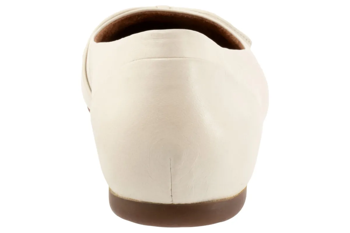 Softwalk Sofia-Women Wide | Standard