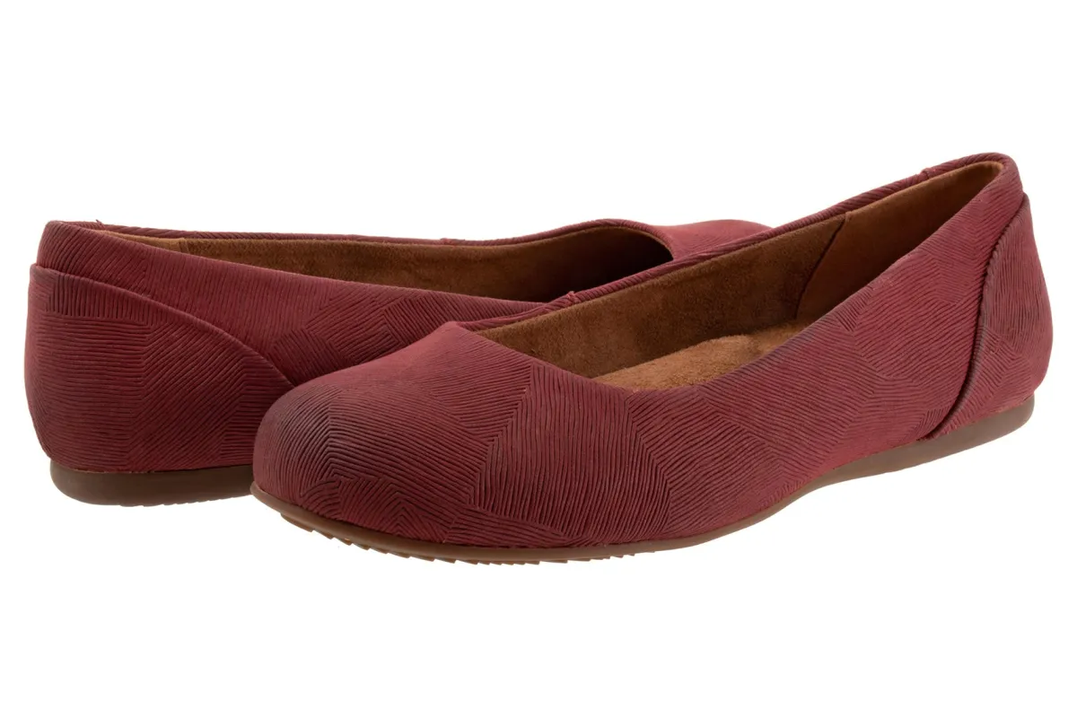 Softwalk Sonoma-Women Extra Wide | Casual Shoes