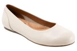 Softwalk Sonoma-Women Extra Wide | Casual Shoes