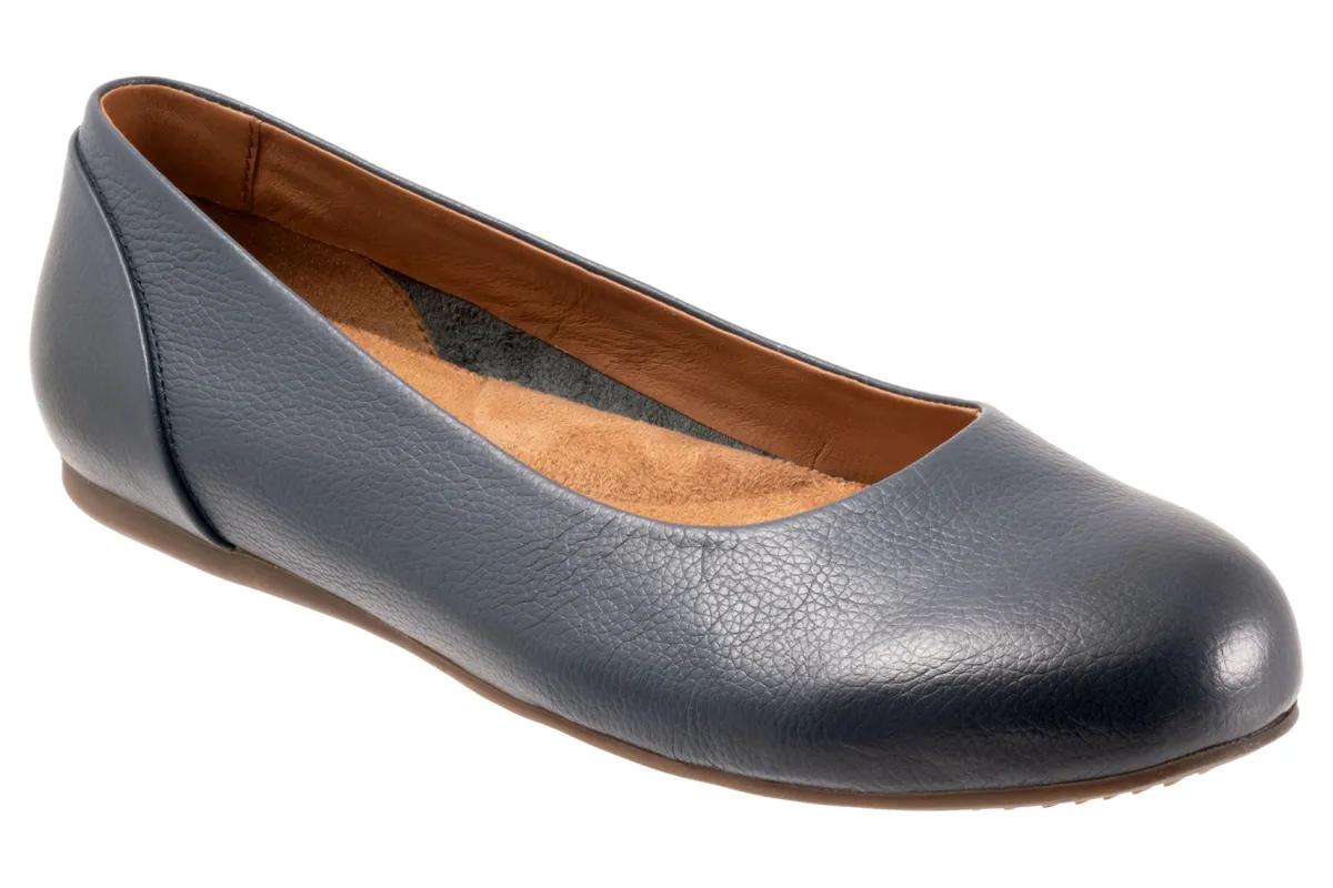 Softwalk Sonoma-Women Extra Wide | Casual Shoes