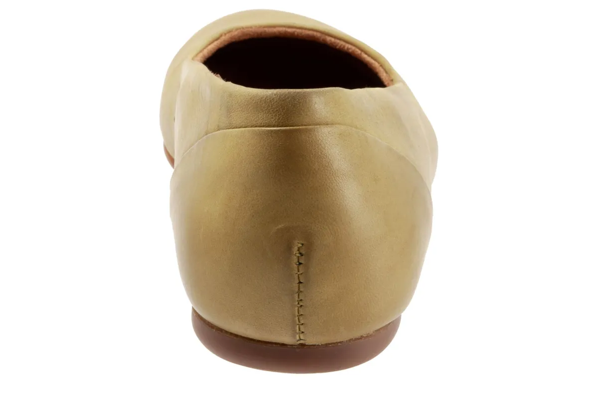 Softwalk Sonoma-Women Extra Wide | Casual Shoes