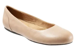 Softwalk Sonoma-Women Extra Wide | Casual Shoes