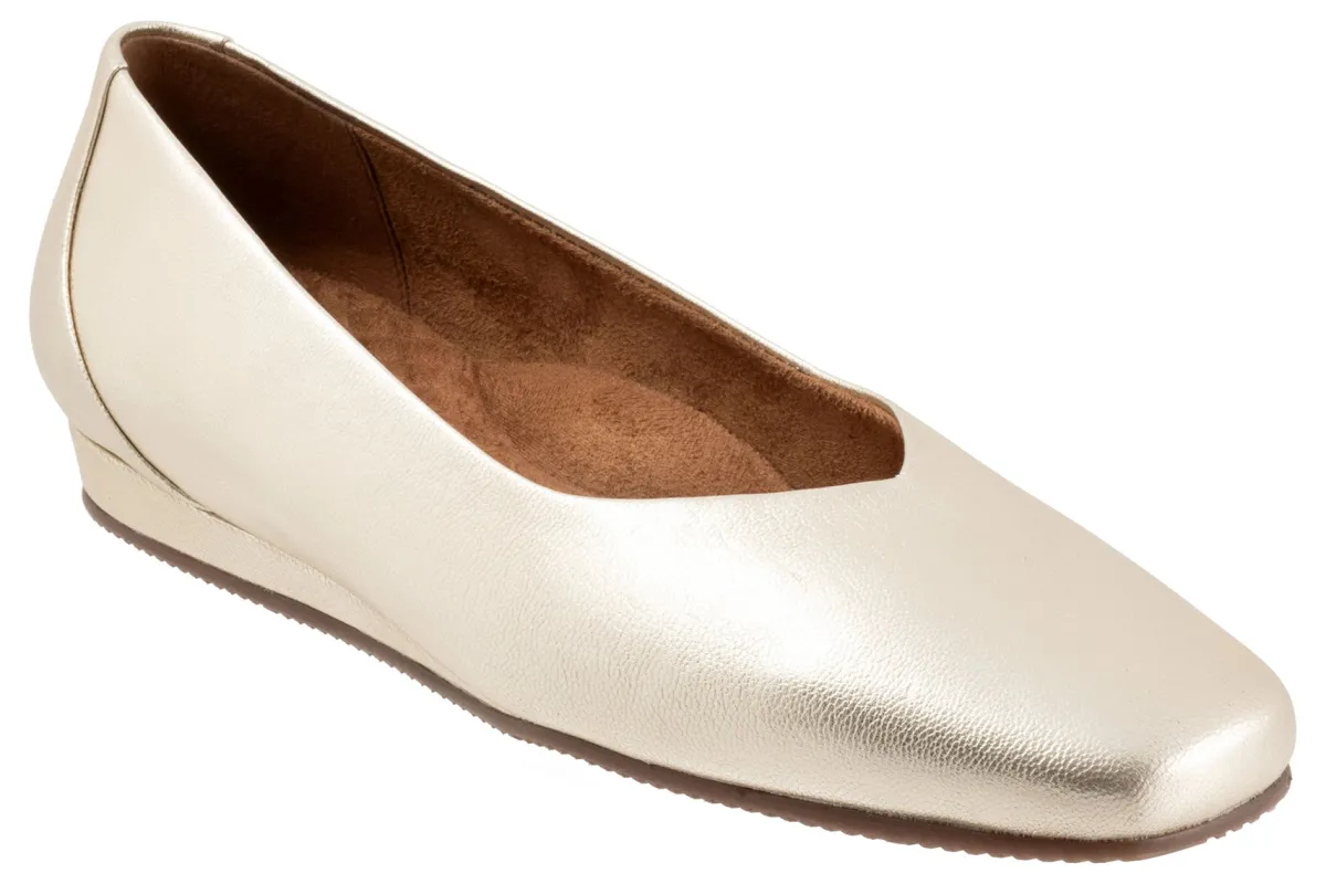 Softwalk Vellore-Women Extra Wide | Wide