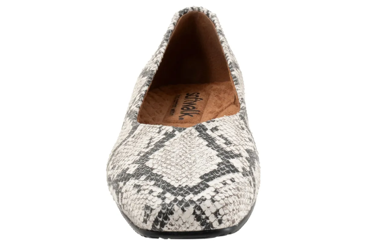 Softwalk Vellore-Women Wide | Standard
