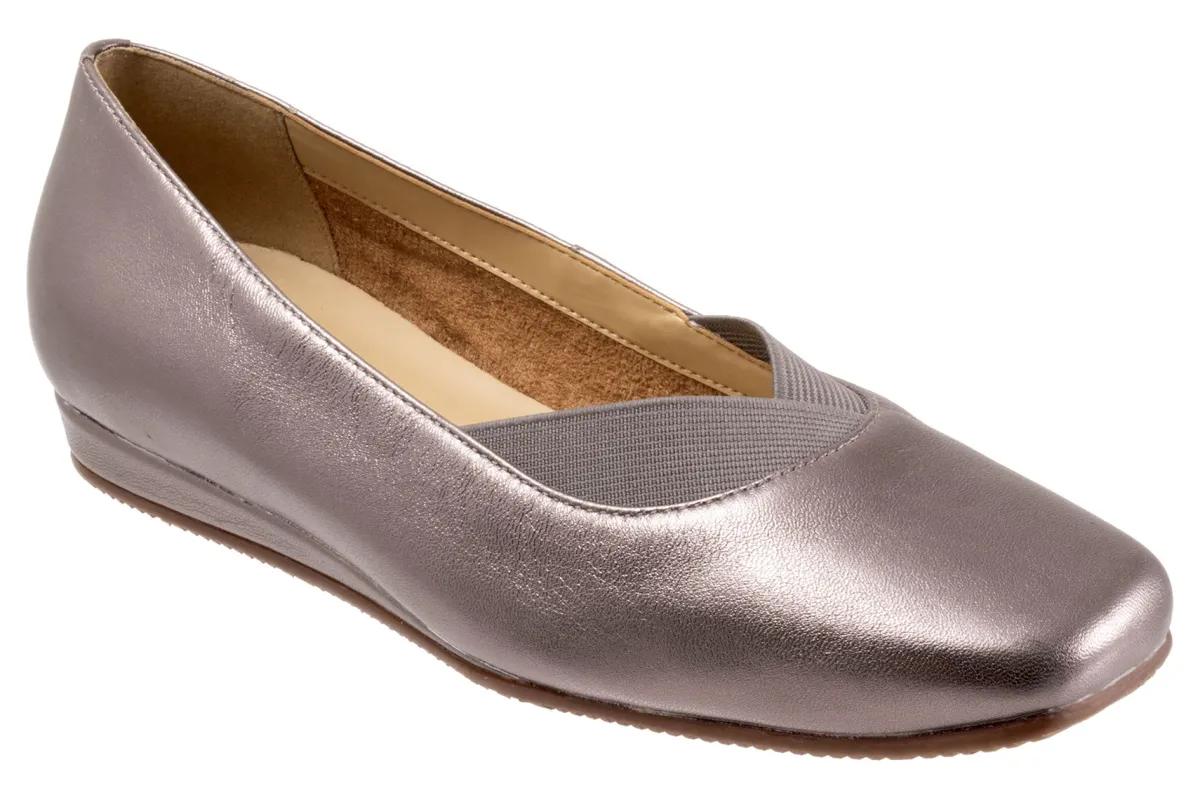 Softwalk Viana-Women Standard | Wide
