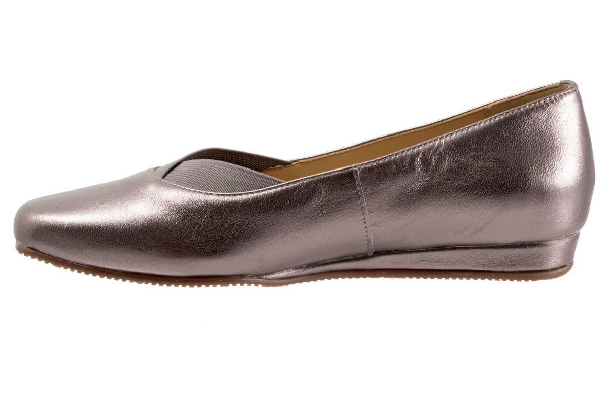 Softwalk Viana-Women Standard | Wide