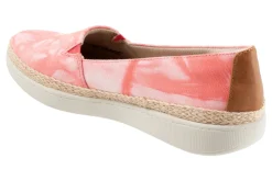 Trotters Accent-Women Wide | Casual Shoes