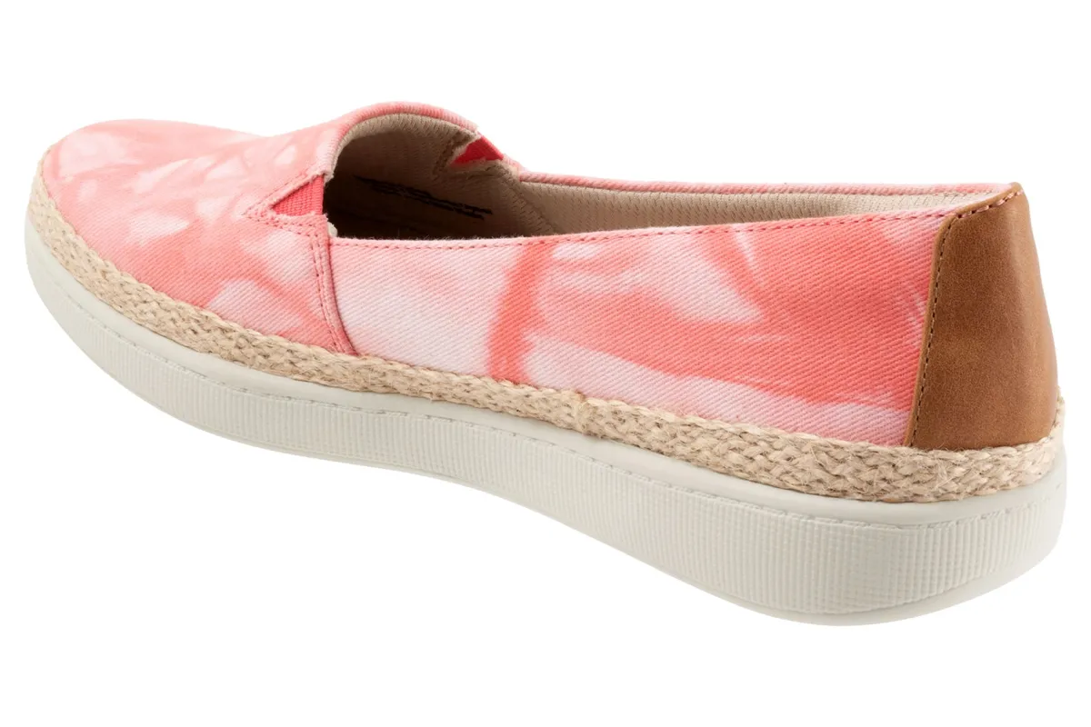 Trotters Accent-Women Wide | Casual Shoes