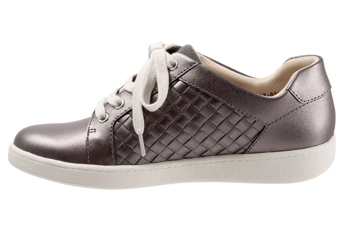 Trotters Adore-Women Standard | Casual Shoes