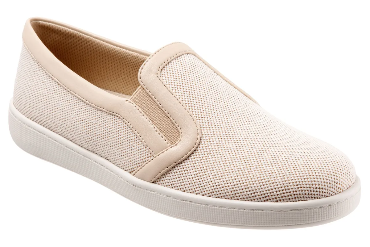 Trotters Alright-Women Standard | Wide