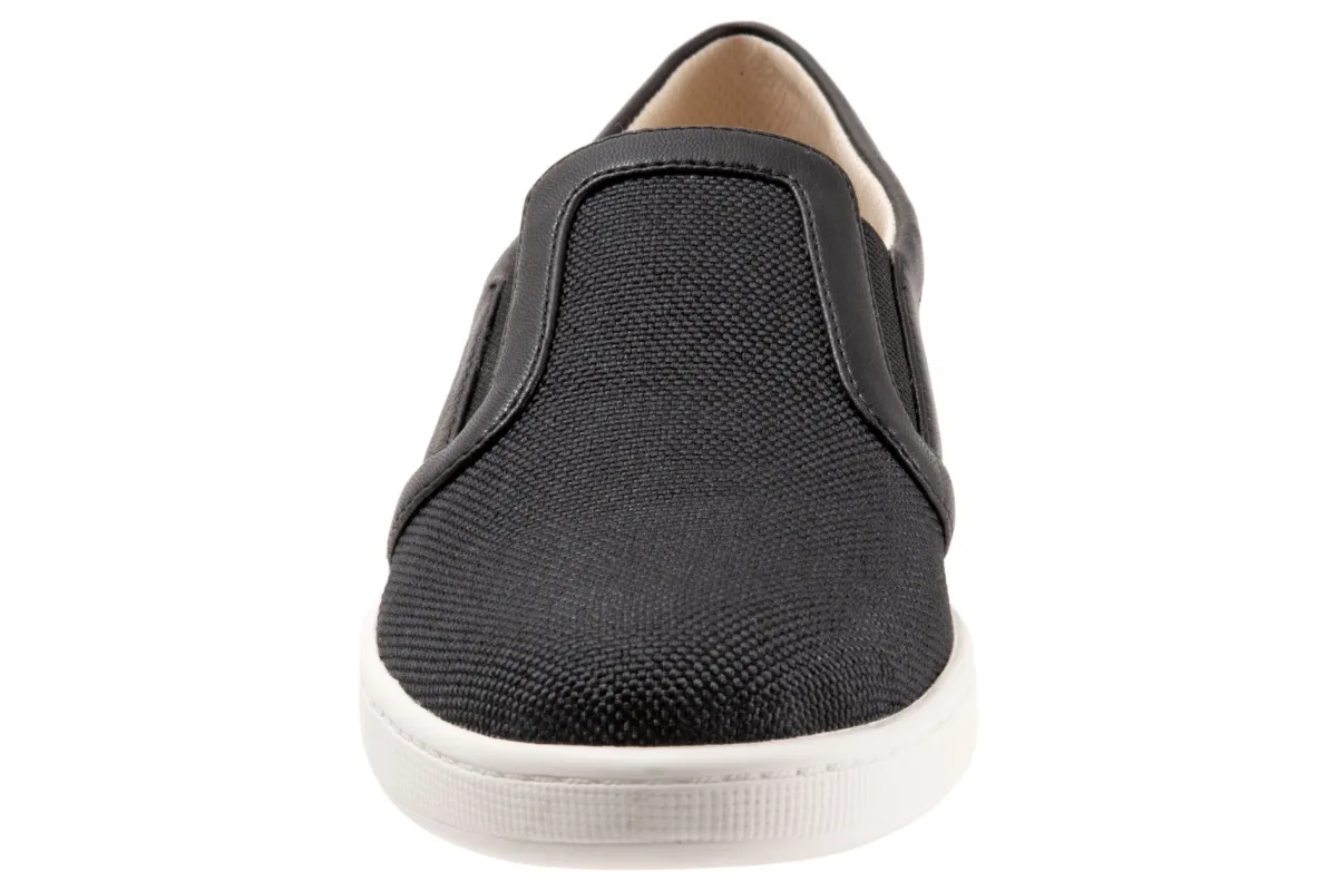 Trotters Alright-Women Standard | Wide