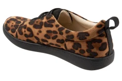 Trotters Avrille-Women Standard | Wide
