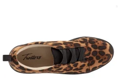 Trotters Avrille-Women Standard | Wide