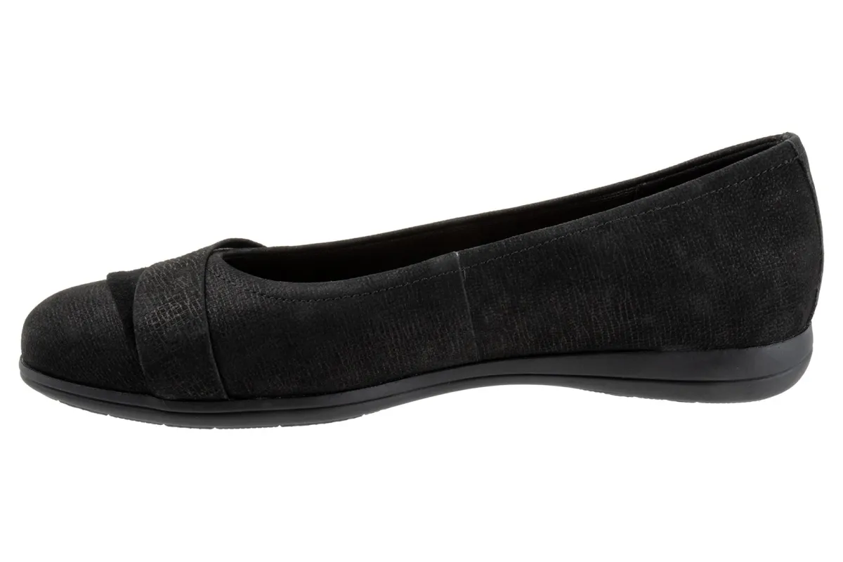 Trotters Danni-Women Standard | Wide