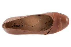 Trotters Danni-Women Standard | Wide
