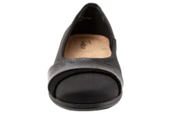 Trotters Danni-Women Standard | Wide