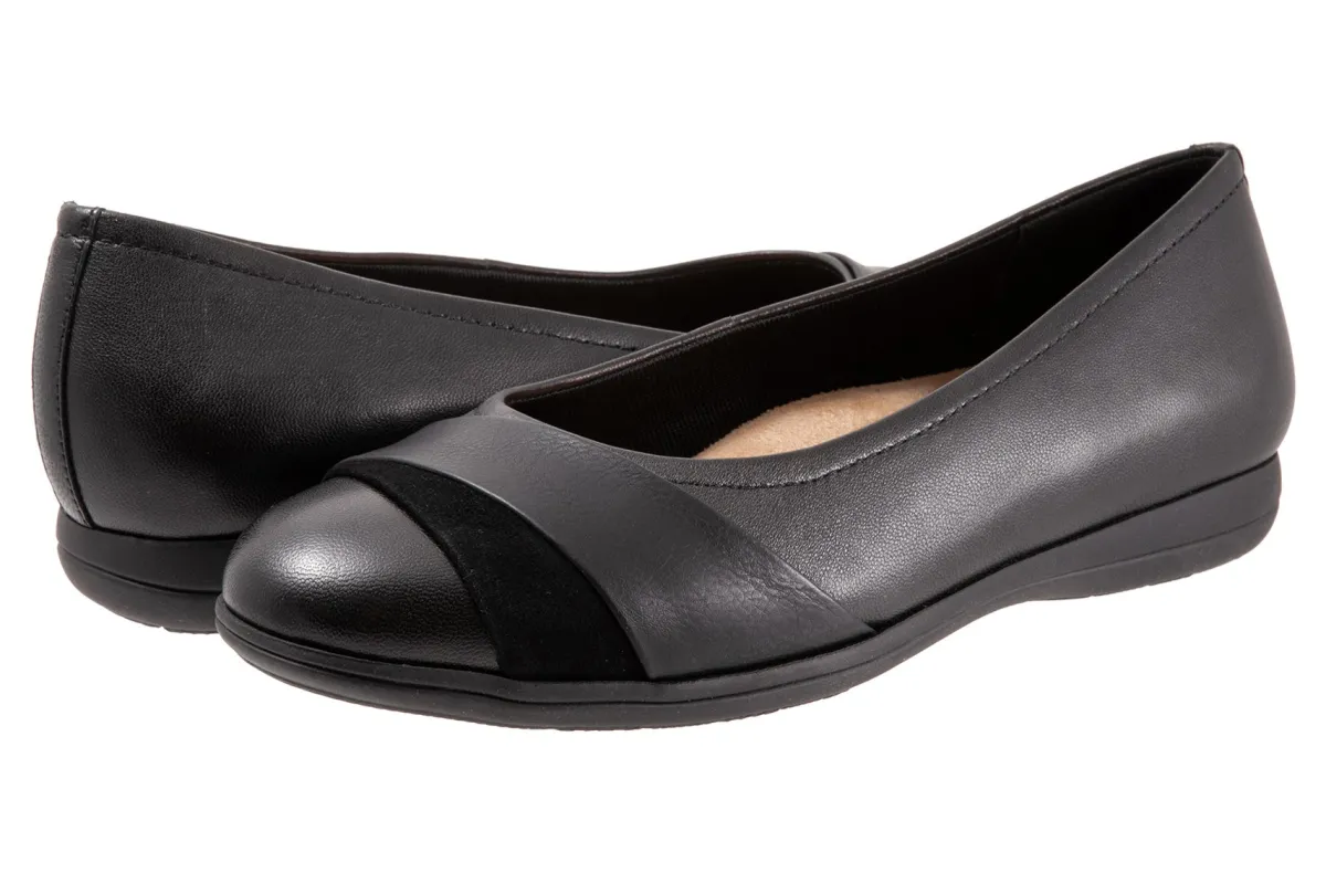 Trotters Danni-Women Standard | Wide