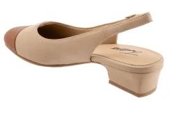 Trotters Dea-Women Standard | Extra Wide