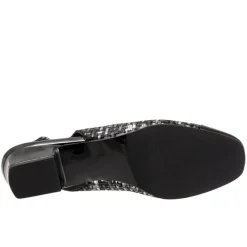 Trotters Dea-Women Standard | Wide