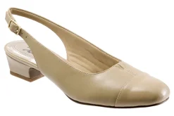 Trotters Dea-Women Standard | Wide