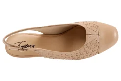 Trotters Dea Woven-Women Standard | Extra Wide