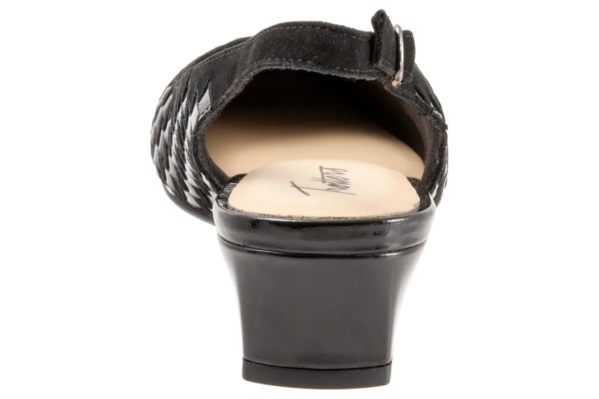 Trotters Dea Woven-Women Standard | Extra Wide