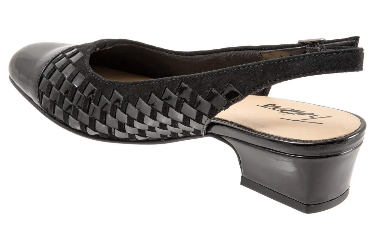 Trotters Dea Woven-Women Standard | Extra Wide