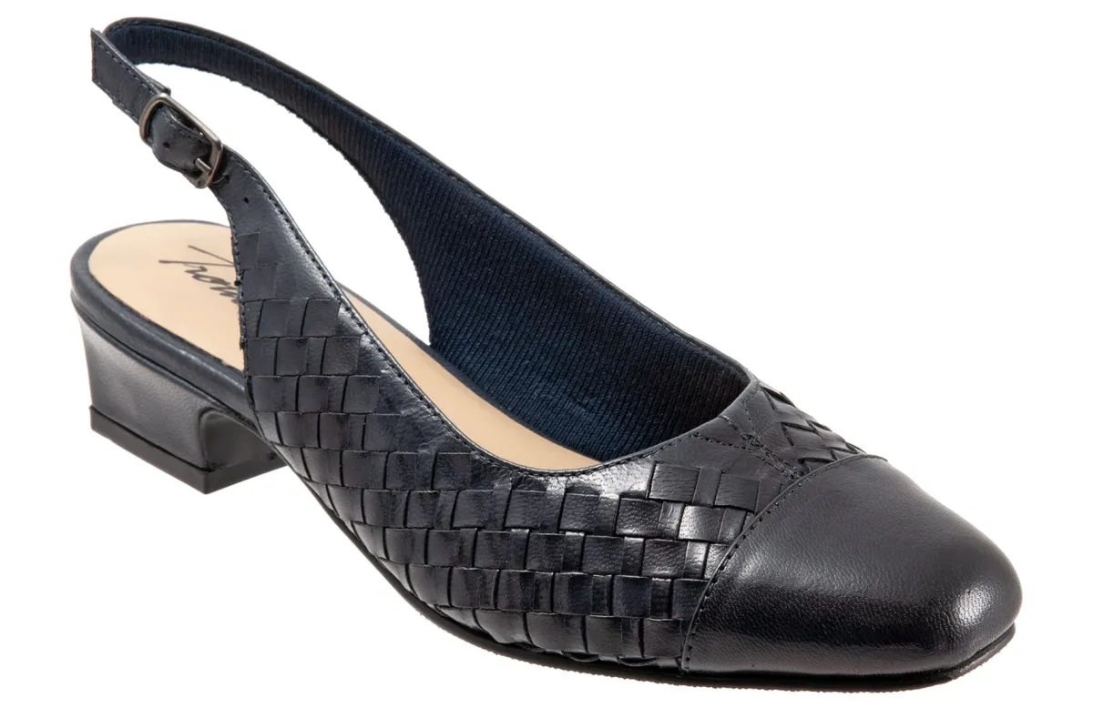 Trotters Dea Woven-Women Standard | Extra Wide